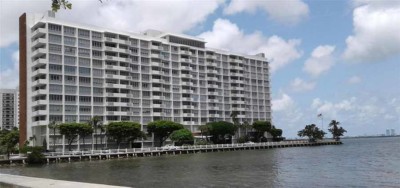 Biscayne 21 Miami