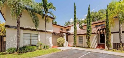 Crossings Village Homes Miami