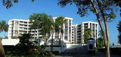 Towers of Kendale Lakes Miami