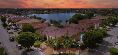 Caribe Lakes Miami