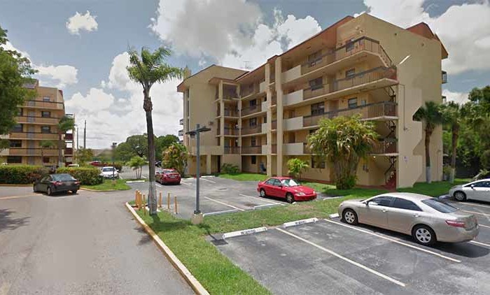 Pine Lake Village Miami