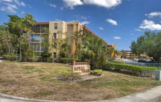 Royal Oaks Miami