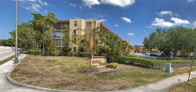 Royal Oaks Miami